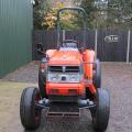 Kubota L3300 SOLD