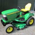 John Deere X749 SOLD