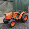 Kubota B8200 SOLD