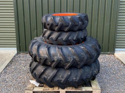 Bridgestone to fit Kubota L3200/1382 9.5-16 / 13.6-28