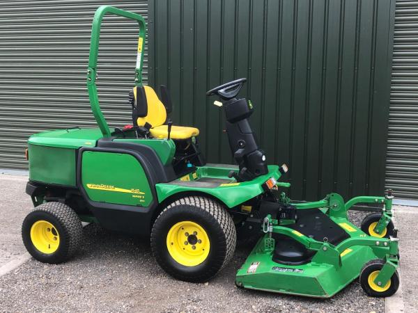 John Deere 1545 SOLD