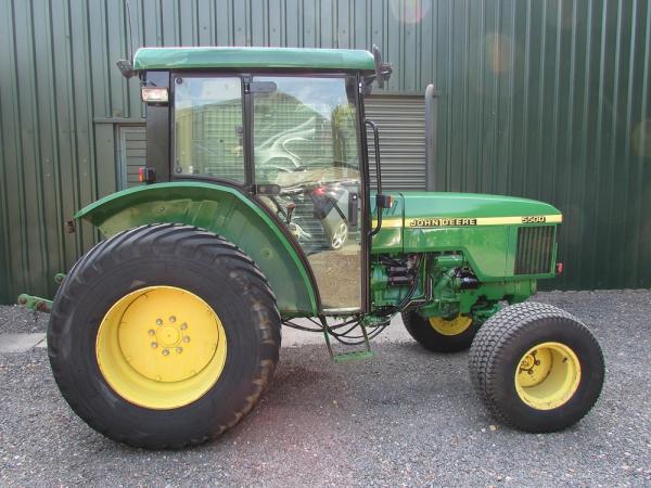 John Deere 5500 SOLD