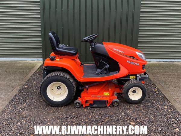 Kubota GR2120S SOLD