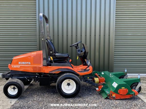 Kubota F3890 SOLD