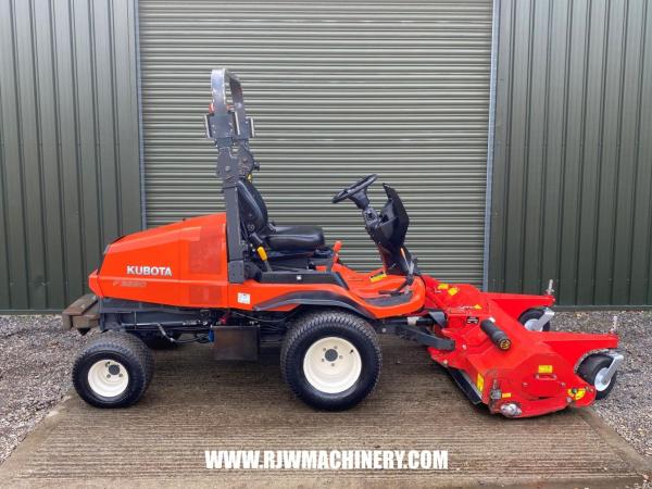 *SOLD* Kubota F3890