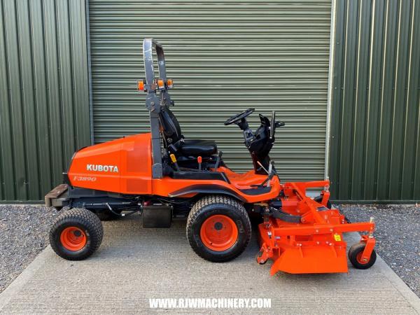 *SOLD* Kubota F3890