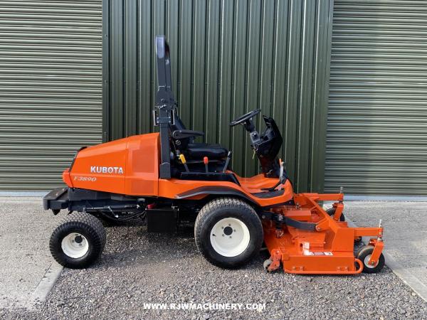 Kubota F3890 SOLD