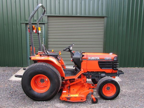 Kubota B2710 SOLD