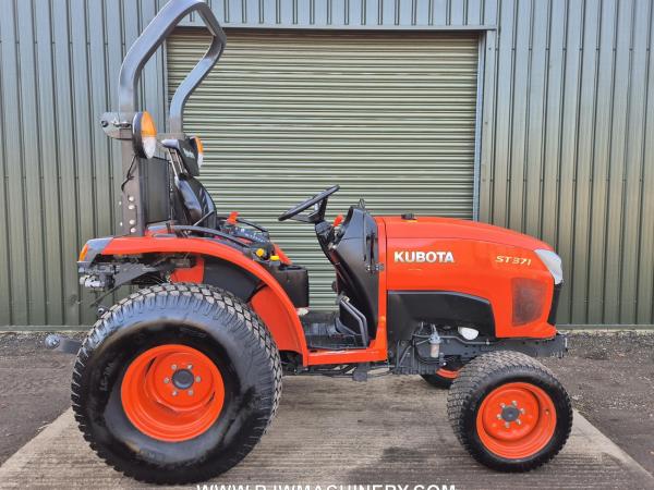 Kubota ST371