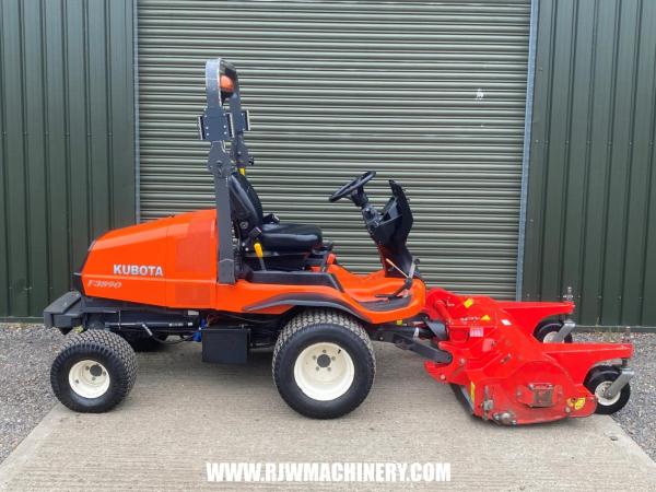 *SOLD* Kubota F3890