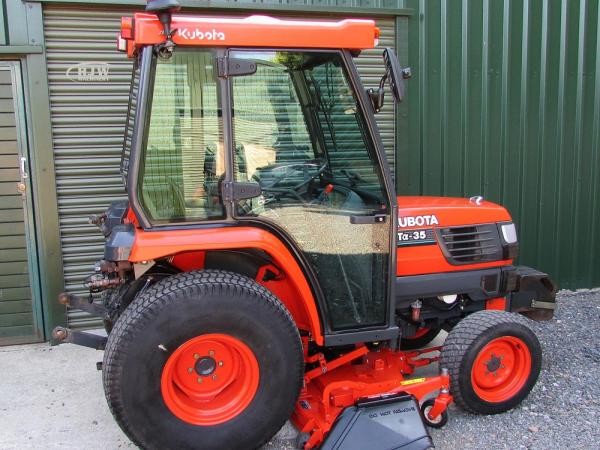 Kubota STA35 SOLD