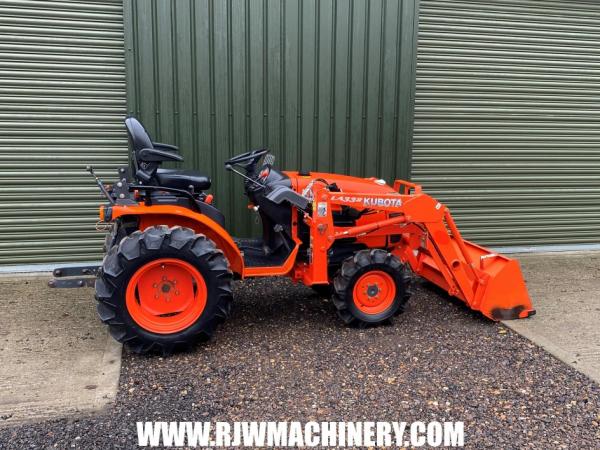 Kubota B2530 SOLD